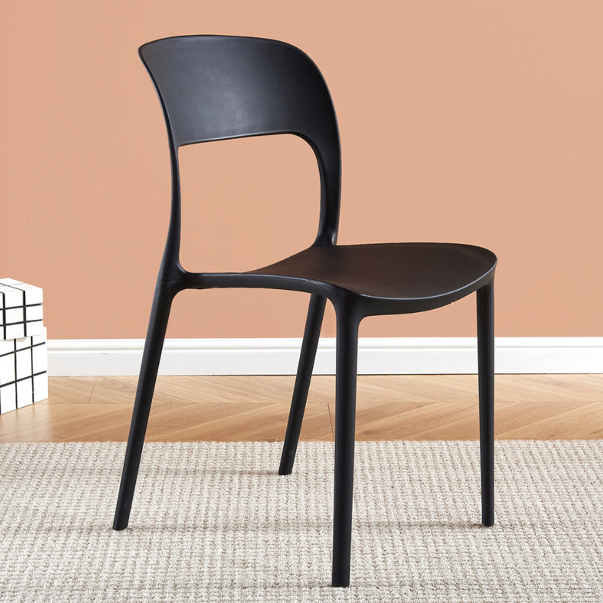 Indoor/Outdoor Plastic Dining Chair Stackable for Restaurant/Apartment