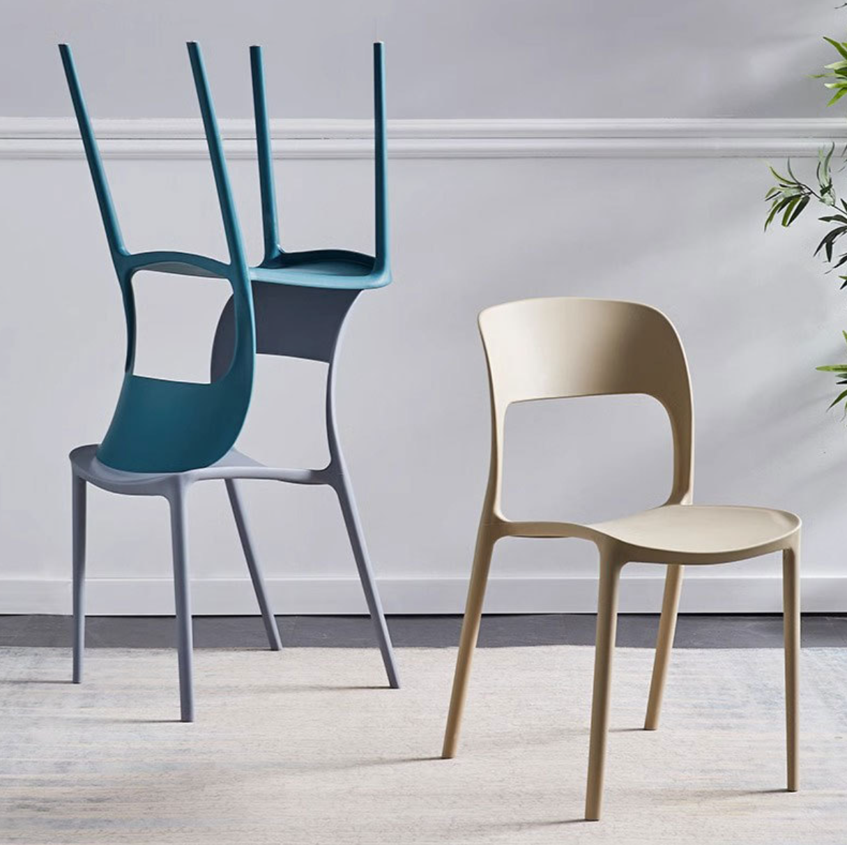 Indoor/Outdoor Plastic Dining Chair Stackable for Restaurant/Apartment